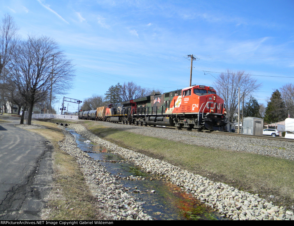 CN 3233 & CN 3175 